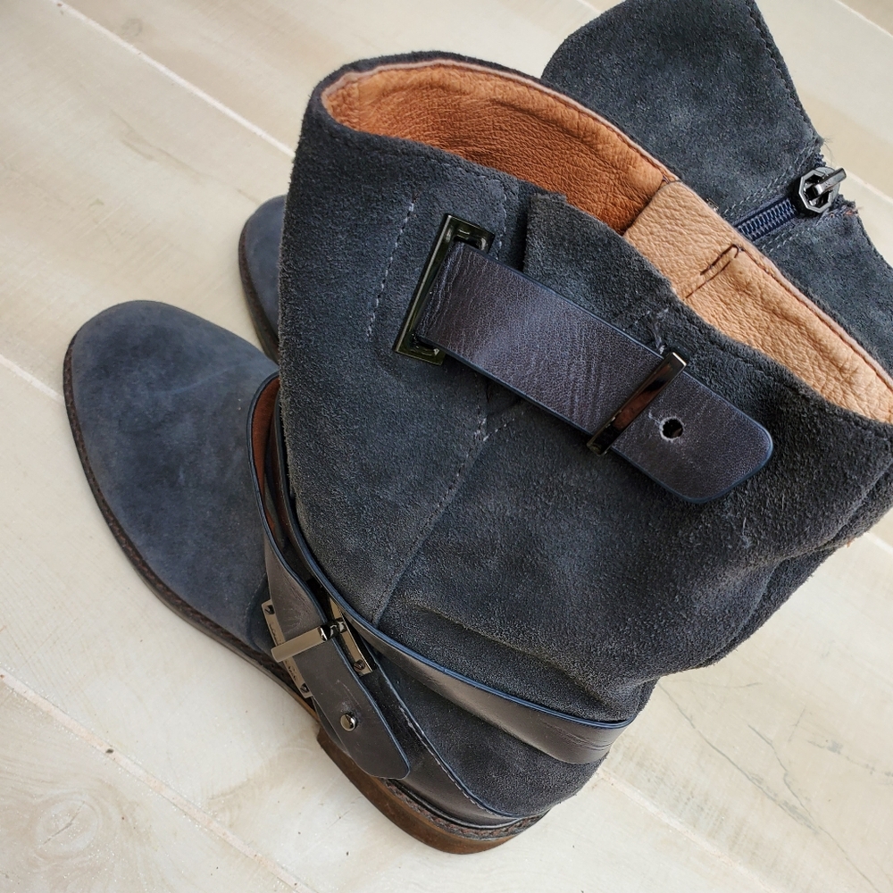 Louise et Cie Valencia Black Ankle Boots - Picture 2 of 9